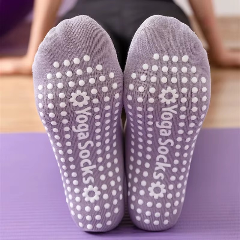Дышащие полотенца, носки для й – обзор и цена Yoga Fitness Dance